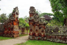 Pour s’éloigner du tourisme de masse, les voyageurs ont fait leur choix de destination de vacances: l’Indonésie, pays riche en cultures et traditions.